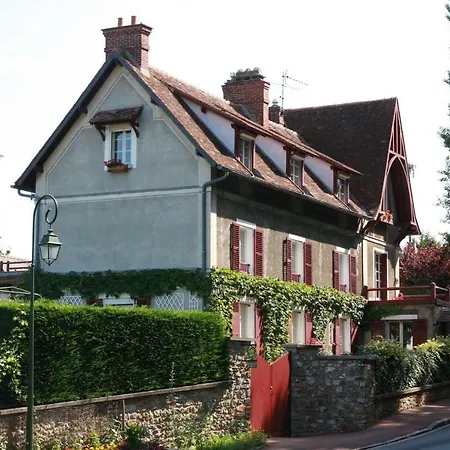 Bed & Breakfast La Thuilerie - Maison D'hotes 3*