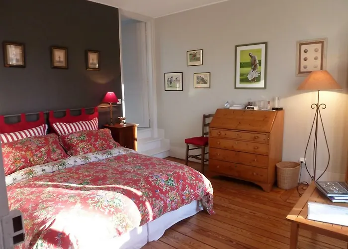 Bed & Breakfast La Thuilerie - Maison D'hotes 3*